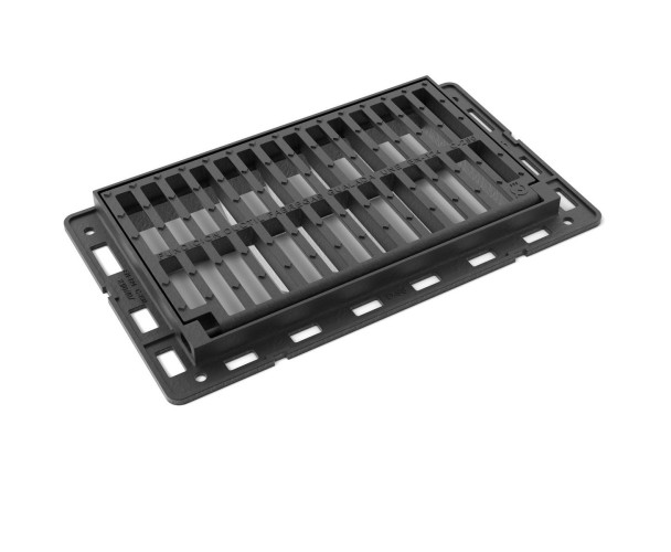 Oporto folding scupper grate and frame in ductile castingl D-98